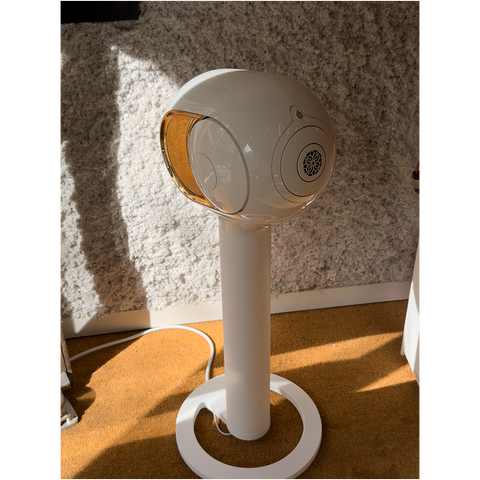 Devialet Phantom I 108 dB Gold med golvstativ