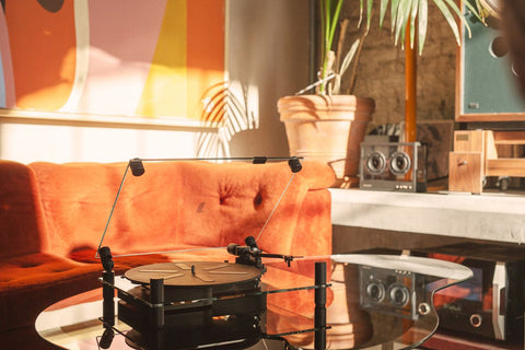 Transparent Turntable